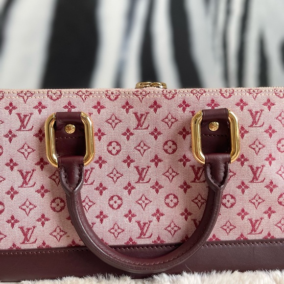 Louis Vuitton Monogram Mini Lin Horizontal Alma Bag - Picture 10 of 16